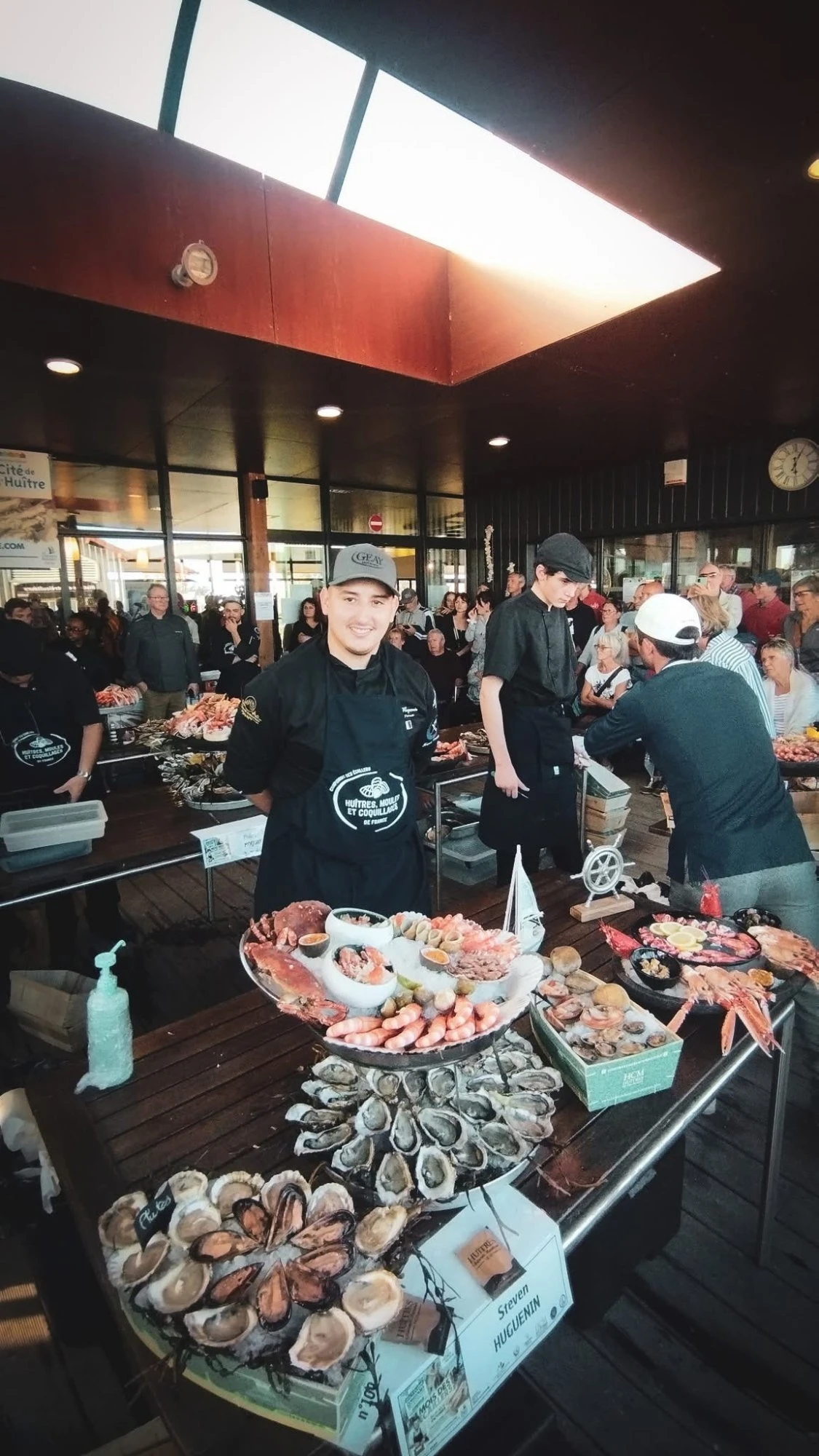 Buffet étape Charente-Maritime Marennes-Oléron championnat France écaillers 2025